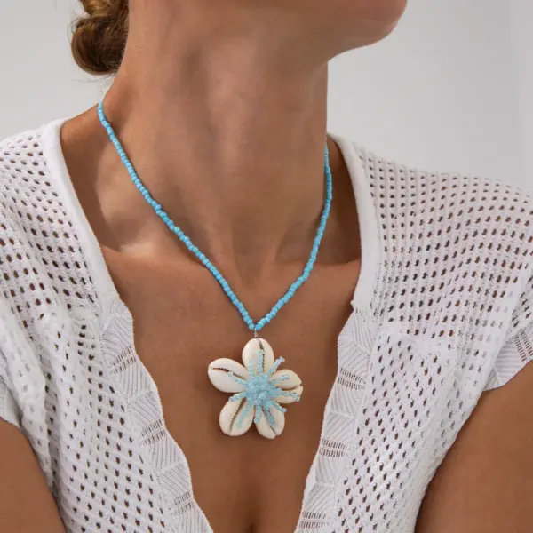 ShellBloom Necklace