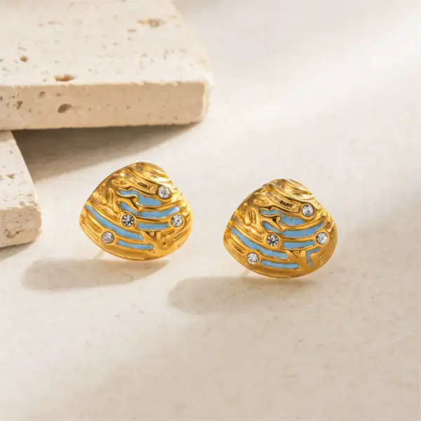 CoastalGlow Studs